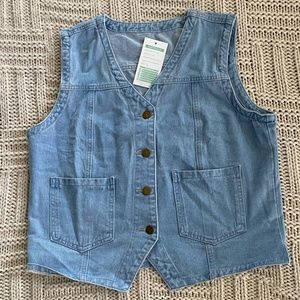 NWT New Collection Denim vest Size large